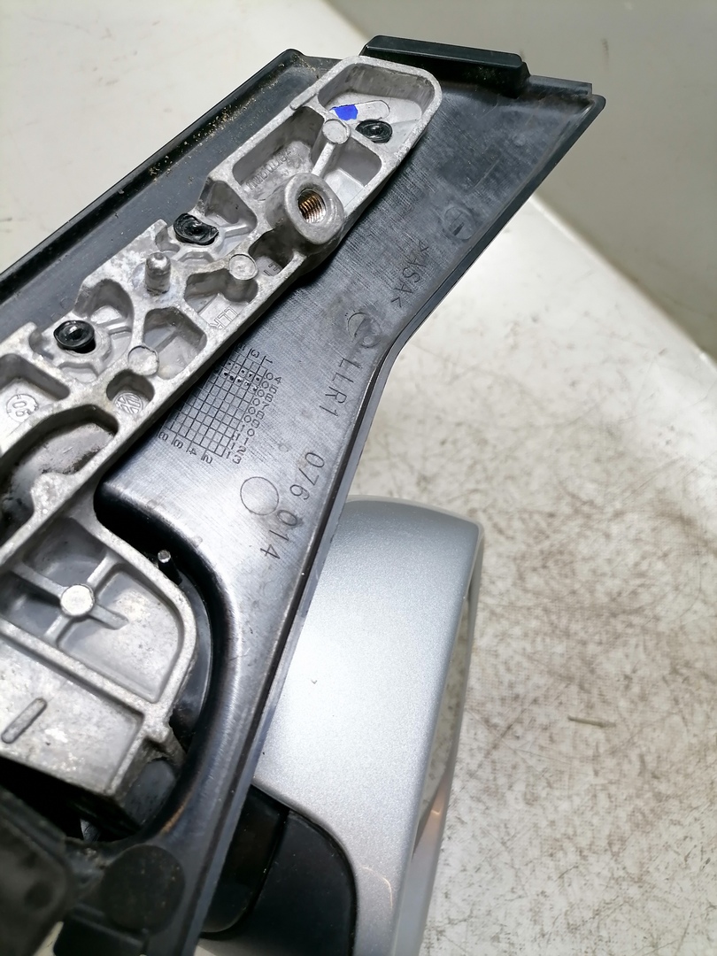 VW Golf Plus original Au&szlig;enspiegel rechts elektrisch verstellbar beheizt LA7W Reflexsilber Bj.2006